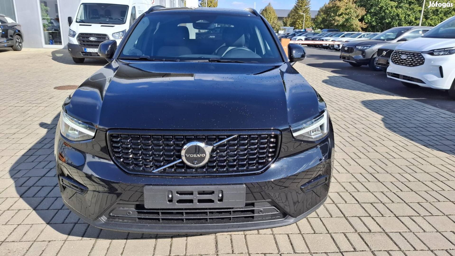 Volvo XC40 2.0 [B4] Mhev Plus Dark DCT Magánsze...